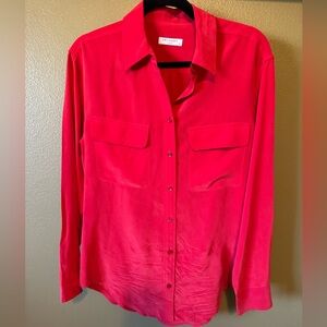 Equipment Femme XS oversized silk collared button down blouse. Excellent. Red